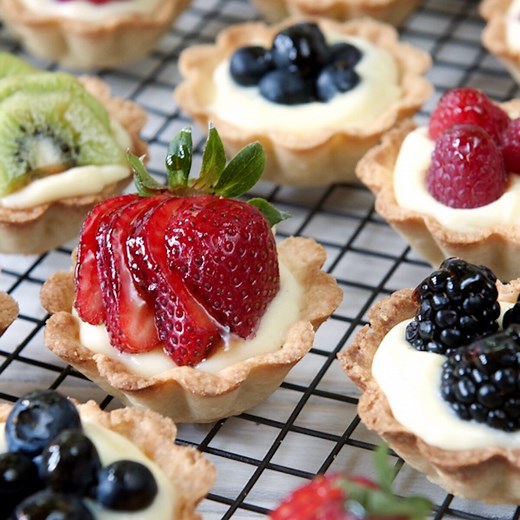 Ultimate Mini Fruit Tarts with Best Shortbread Crust