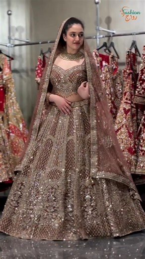 Beautiful customised wedding dress collection #wedingcollection #fashion #fashionrewaj