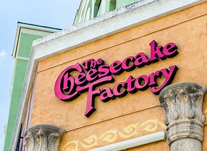 The Best & Worst Menu Items at The Cheesecake Factory