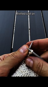 656K views · 4K reactions | How can you cast on new stitches at the beginning/end of a row? One way of doing it is the knitted cast on 臨 #knitting | Annaplexis | Facebook