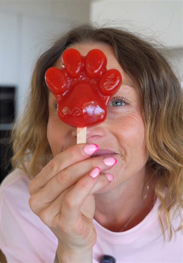 Alors, fraise ou pas ? 🍓 Découvre ma méthode Batch'gouters qui aide à préparer en une seule session de cuisine, des goûters rapides, sains et économiques pour la semaine (ou le mois !). (Lien en bio) Moins de sucre, plus de plaisir et .... de la tranquillité d'esprit 🥰 #latelierderoxane #fyp #pourtoi #recette #faitmaison