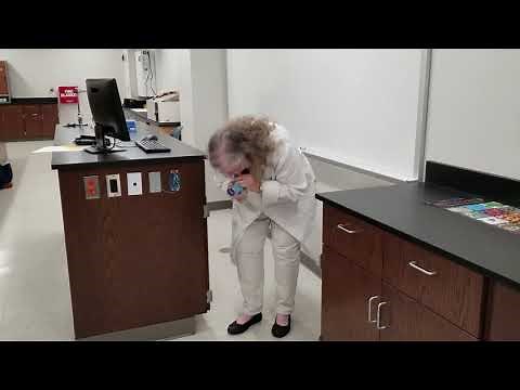 How to Use a Spirometer