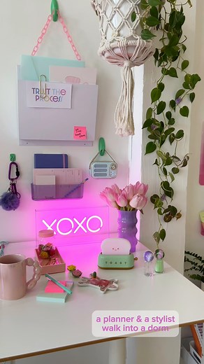 1.3K views | All they have in common are Limited Edition Command™ Hooks and a mailing address  Shop now at Amazon, Lowes & Target. #Command #CommandHacks #Commandhooks #backtocollege #dormdecor #decorhacks | Command | Facebook