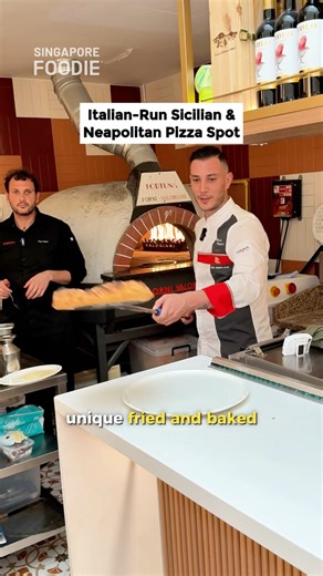 Authentic Italian Pizza Spot At Tanjong Pagar 😍🇮🇹 Ranked #28 on Asia’s Top 50 Pizza 🍕 It’s run by Italian besties Egon & Omar, serving a unique award-winning Baked and Fried Pizza 🔥 📍@fortunaitaliantrattoria | Singapore Foodie