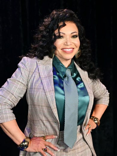 Like mother, like son! 🔥✨ @Tisha Campbell & Xen are giving us all the details behind their looks in this Fit Check! #TamronHallShow #TamFam #TishaCampbell #XenMartin #FitCheck