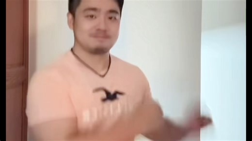 这舞跳的和我的人生一样，不知道在忙什么