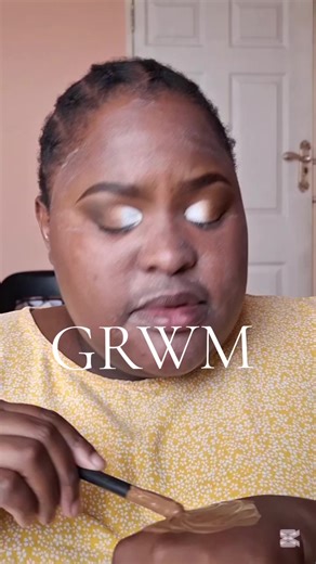 Soft Glam Makeup Tutorial for a New Year Look