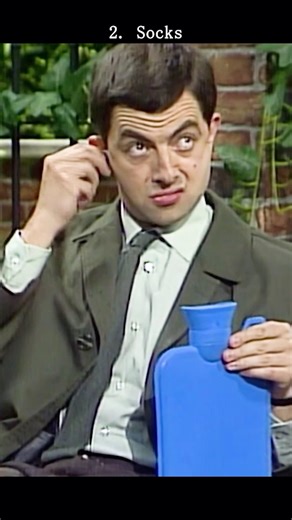Why did we believe Mr. Bean had the best sandwich-making technique? 😂🥪 #MrBean #Nostalgia