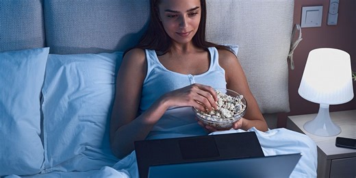 Nutritionists Reveal the Best Snacks to Satisfy Late-Night Cravings Without Sabotaging Sleep — Best Life