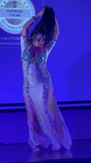 Raks Sharki Show by Tunisian dancer ⭐️Maryem Bent Anis⭐️ Master Teacher in Venice for @dararaqsstars organized by @emanuelacamozzi_orientaldance #bellydance #danzadelventre #arabicdance #egyptiandance | Maryem Bent Anis - Belly Dancer