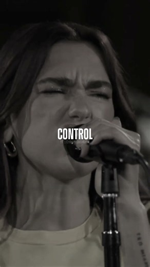 Dua Lipa - Training Season (Lyrics)