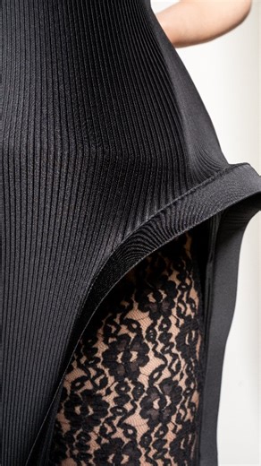 "La creatività è l'intelligenza che si diverte" diceva Albert Einstein. Un abito può essere interpretato e reinterpretato infinite volte. Esprimendo personalità, carattere, sogni e desideri. Scegli un abito che ti rappresenti, Scegli di essere te stessa! | SARTORIA PRISCIANTELLI