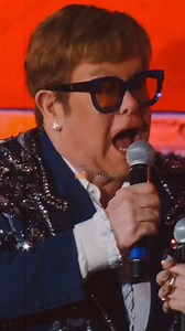 576K views · 18K reactions | "Don't Go Breaking My Heart" is a 1976 duet between Elton John and Kiki Dee. It was written by John and his partner Bernie Taupin under the pseudonyms Ann Orson and Carte Blanche, respectively. With this single, the British singer achieved his first number one in the United Kingdom, a feat he would not achieve again until fourteen years later. It was also his sixth number one in the United States and his last big hit of the decade. | Arcade Days Co | Facebook