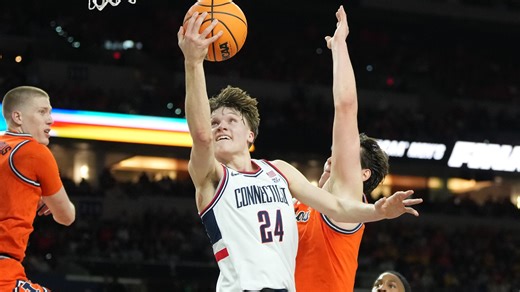 UConn vs Illinois final score, highlights: Huskies hold off Fighting Illini in Final Four