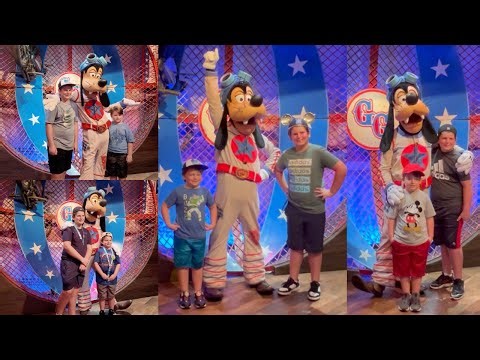 Meeting Circus Goofy 4 Meet & Greets Magic Kingdom at Disney World
