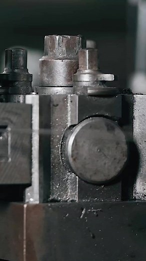 3.5M views · 7.5K reactions | How to make metal spring on a lathe #makeitextreme #makeitextremeshorts | Make it Extreme | Facebook