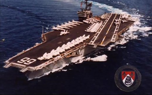 小鹰级航空母舰“美国”号（CV-66）