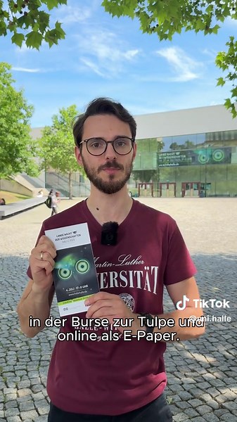 📣 Aktuelle Themen rund um die Uni Halle – jetzt in der neuen Ausgabe von MLU News. Darum geht’s: 📚 Eine Ausstellung in der Universitäts- und Landesbibliothek (ULB) widmet sich Menschen, die in den vergangenen Jahrhunderten die Geschicke der Bibliothek geleitet haben. 🌐 Ein neues Onlineportal zeigt Biografien bedeutender Personen aus Sachsen-Anhalt, die bis in das 17. Jahrhundert zurückreichen. Das Angebot ist eine Kooperation der MLU, des Landesamts für Denkmalpflege und Archäologie sowie der