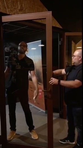 Le directeur essaye de pranker un employé ! #dmb #mledirecteurofficiel #dansmonbureau