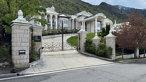 Utah couple arrested for smuggling millions of dollars of crude oil, documents say