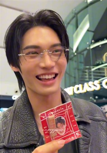 คุณมหาเศรษฐีมาการองซูรี😁😁#วินเมธวิน #winmetawin @winmetawin