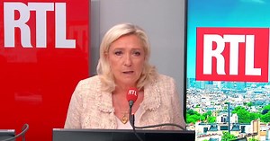 Marine Le Pen juge les moqueries de Jean-Luc Mélenchon sur Raphaël Glucksmann et Epstein «bien pires que ce qui a pu être reproché» à son père