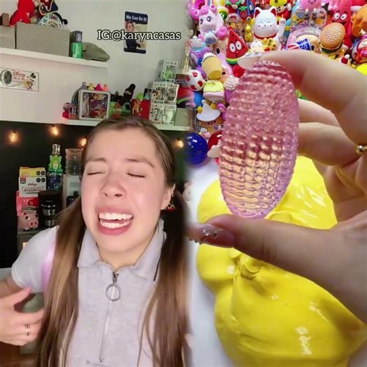 Recess in elementary school vs. college 🌝😂 #comedy #shorts #recess #elementary #college