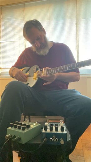 Dreamy slide guitar over chords with time bending #guitar #cinematicmusic #shorts