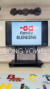 14 reactions · 14 comments | Blending made easy! (and they are 25% off the rest of the day) Drop a comment for a link These blending slides make blending practice a snap! Premade slides that the teacher controls as students blend words together! Most real words come with vocabulary picture to enhance understanding. These slide and their bundles are currently 25% off (bundles are more than 45% off)! Use code: BTS24 for 25%  | Sparkling in Second | Facebook