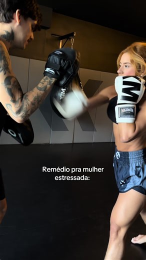 Kickboxing Tips for Women: Stress Relief Through Fitness