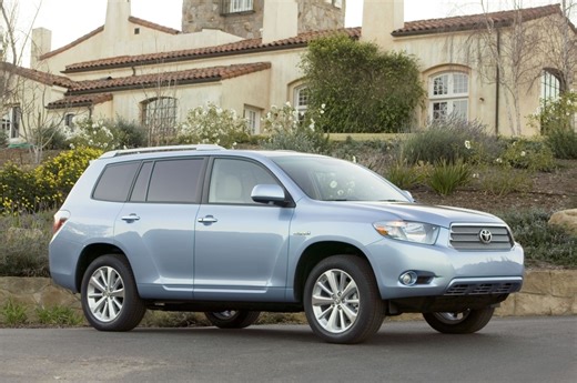 3 Reliable Used Hybrid SUVs Under $30,000 You Can Buy Right Now