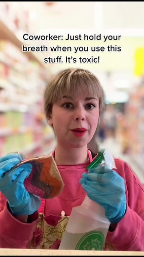 Can I have a proper mask please!? And better gloves? #greenscreen #whmis #chemicals #ppe