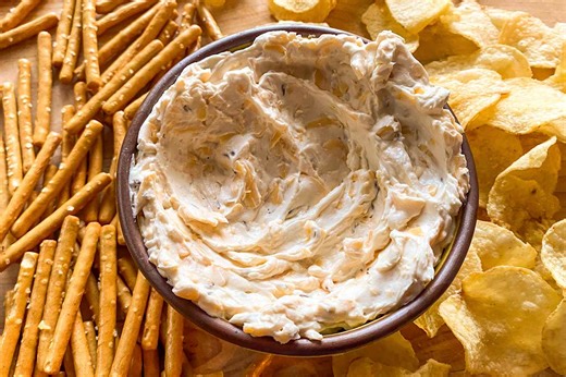 The Creamy 4-Ingredient Dip Everyone Should Know by Heart (I’ve Been Making it for Years)