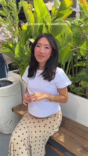 all the girls want to do is get coffee and do nothing 🧺☕️ #pregnant #outfitoftheday #25weeks #outfitideas #itgirl