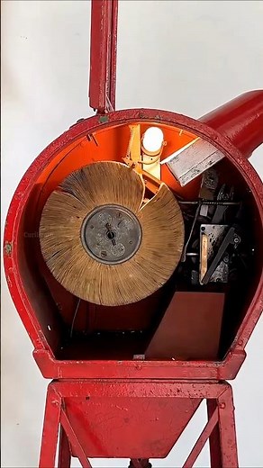 Mutoscope: The World’s First Movie Viewing Machine (1895)