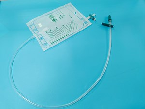 [Hot Item] Premium Sterile PVC-Free Urine Collection Bag with T Valve
