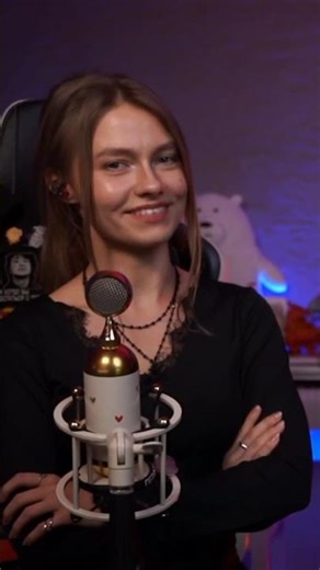 HOLLYFLAME слушает трек Дыхание - Квашеная! Поёт Саша @kvashenaya