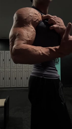 Michael on Instagram: "fawks"