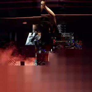 62K views · 366 reactions |  Valentýn si letos v kině vychutnáte plnými doušky, na programu je totiž trhák BEZ KALHOT: POSLEDNÍ TANEC. Divačkám a divákům se v něm představily herecké hvězdy, jako je Channing Tatum a Salma Hayek Pinault, takže opravdu je na co se těšit. S kým na tento snímek vyrazíte?樂 | Vertical Entertainment CZ - Milujeme filmy | Facebook