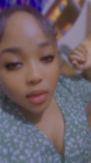 ellasonedison (@ellasonedison)’s videos with original sound - Bill™