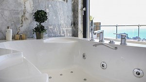 How To Clean A Bathtub With Jets