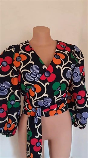 making a wrap blouse #wraptop #wrapblouse #sewing