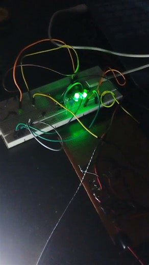 Turning Music Into Light with Raspberry Pi Pico + Vixen! #musicvisualizer #raspberrypipico