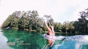 How Many Double Joints Does This Contortionist Have? | Best Of The Week