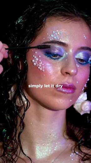 A mascara hack straight from the mermaid realm 🧜‍♀️💫