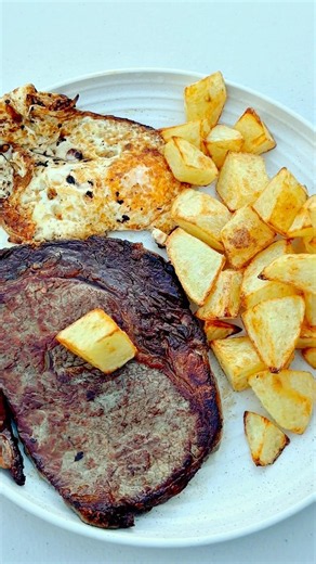 This Steak Egg & Potato Plate Never Lets Me Down 🥩🍳
