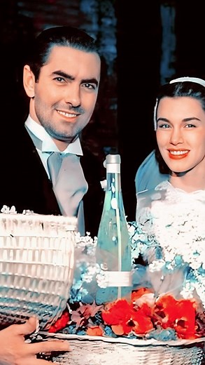♡ 𝙾𝙻𝙳 𝙷𝙾𝙻𝙻𝚈𝚆𝙾𝙾𝙳 𝙻𝙾𝚅𝙴 ♡ on Instagram: "♡ 𝓣𝔂𝓻𝓸𝓷𝓮 & 𝓛𝓲𝓷𝓭𝓪 ♡ •Newsreel footage of Tyrone Power and his second wife, Linda Christian, on their wedding day in Rome, 1949. ❤️ In mid 1946, Power had been in a relationship with fellow actor, Lana Turner for a few months when he was sent to Italy to begin work on his newest picture, “Captain from Castile.” During filming, he was introduced to younger actress, Linda Christian in the lobby of the Hotel Grand and shortly after thei