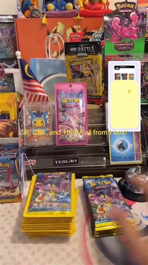 Keep farming these s-Chinese evolving skies packs! Congrats to @Jia Ming for pulling the Leafeon vmax AA. Join us live on tiktok every Tuesday to Friday, 4pm to 7pm, see you there! #tcglah #pokemoncards #pokemontcg #pokemontcgcommunity