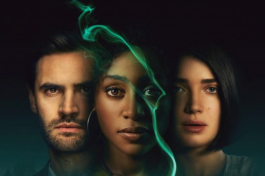 Netflix's 'Behind Her Eyes' Gets Its First Trippy Trailer