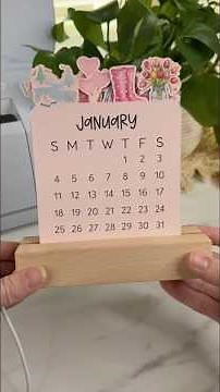 Mini Desk Calendar using Cricut diycalendar #cricut